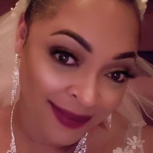 Meet your Posher, Nikki